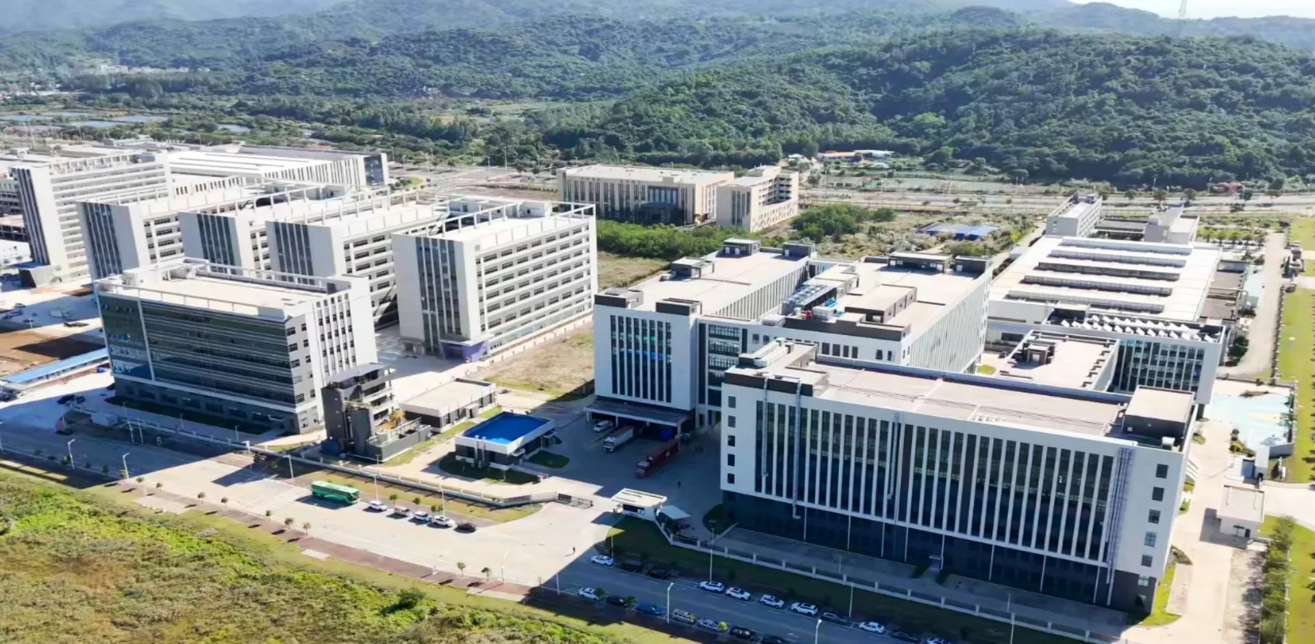 A Leading Provider of Digital Inkjet Ink Solutions in China And A Premier R&D and Production Base for Digital Textile Printing Inks